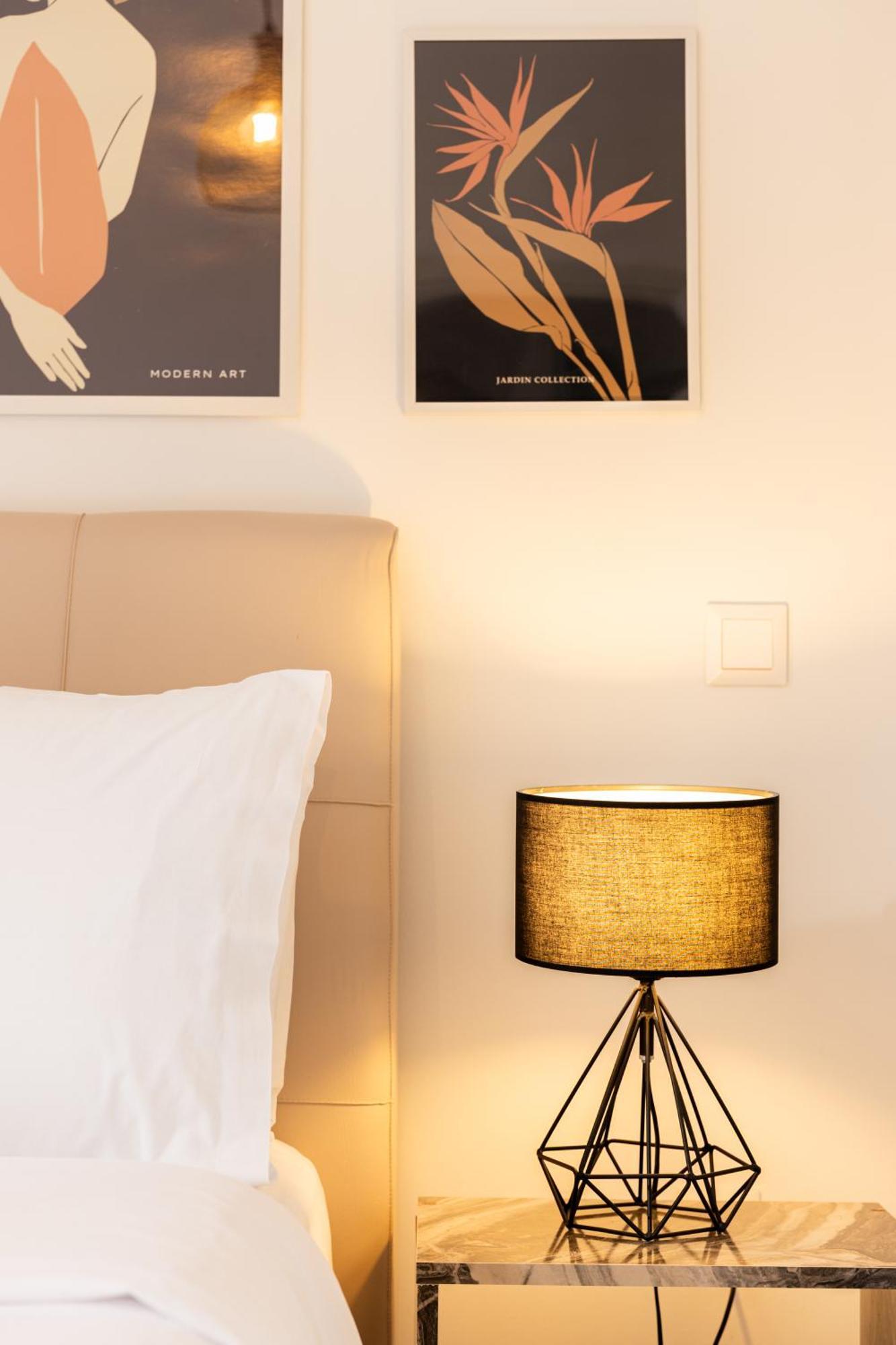 Velvet Luxury Apartments In The City Center By Binobi! テッサロニキ エクステリア 写真