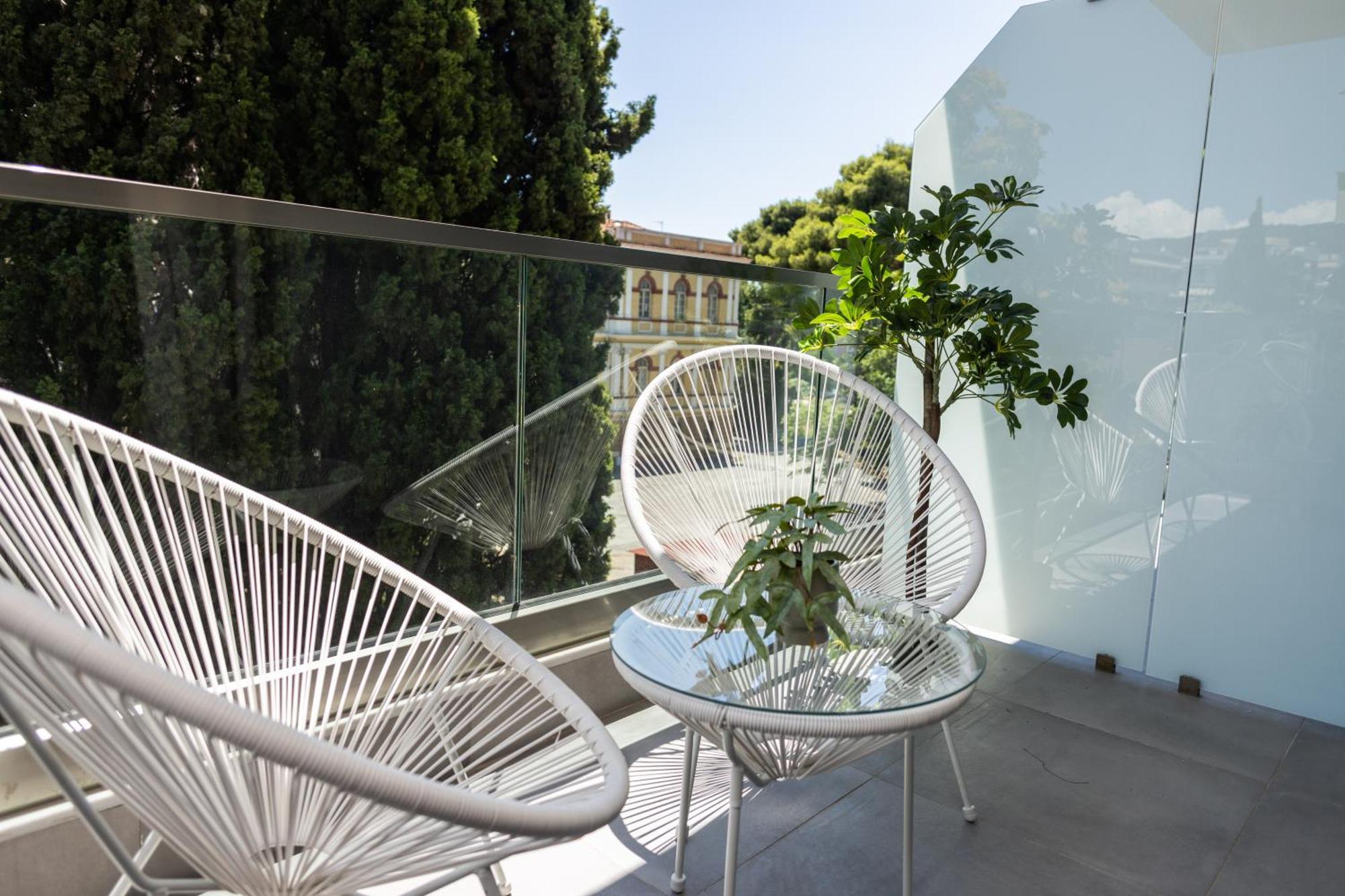 Velvet Luxury Apartments In The City Center By Binobi! テッサロニキ エクステリア 写真